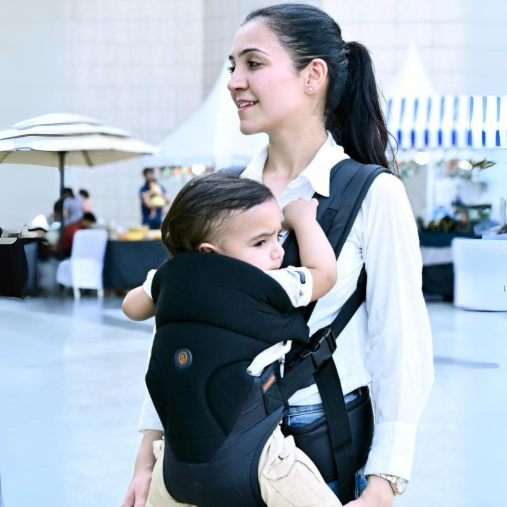Lightweight & Adjustable Baby Sling Carrier (Black)